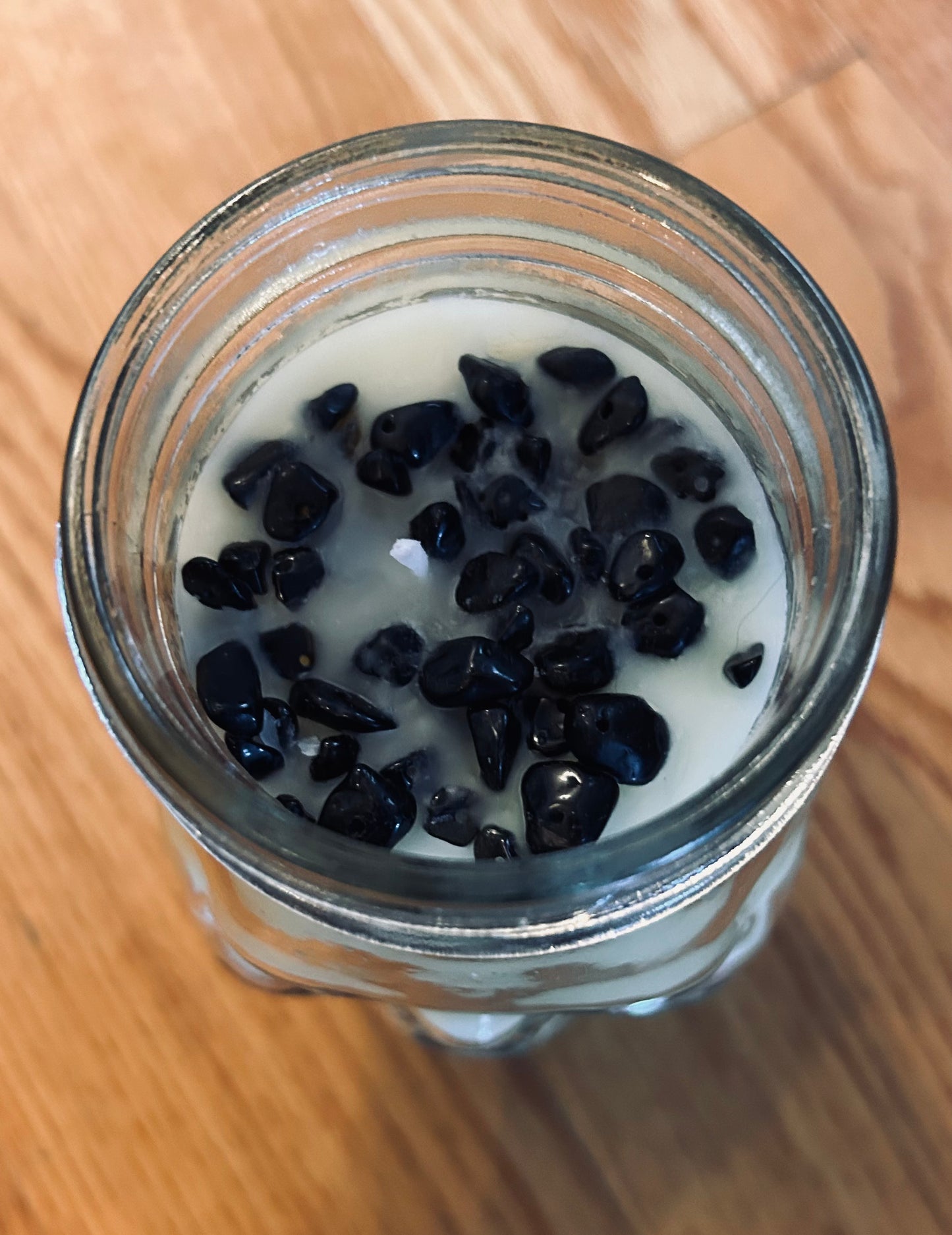 Eclipse Skull Candle: "I release past trauma"