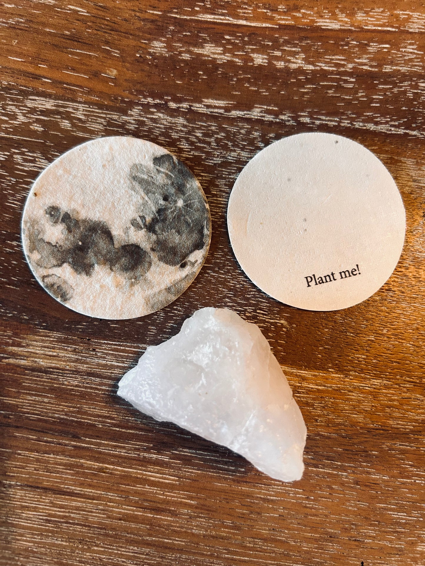 Eclipse Skull Candle: "I attract wealth"